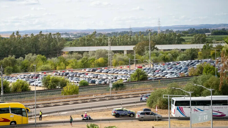 🟢 Plan de movilidad del Betis-Atlético: todo lo que debe saber para acudir a La Cartuja

✅ SE-20 con un carril en cada sentido y sin camiones desde las 18.00 h.

🚘 P7 y P8, abiertos con recortes de plazas.

📎 Noticia completa: ow.ly/mzZ250Y9nPN