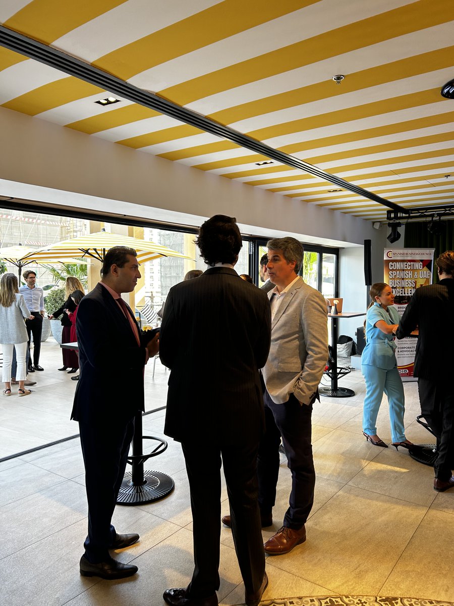 A recap of yesterday's February breakfast at Barceló Al Jaddaf with the introduction of all these new members!:

1. Andrés Salinero
2. La Salle BCN
3. Álvaro Pérez López
4. Alhambra Data Solutions
5. Vivir en Dubai
6. Saadiyat Rotana Resort &amp; Villas 
7. Bask 

#networking