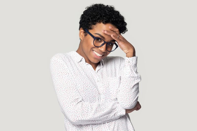 Du bist introvertiert und fragst dich, wie du im Bewerbungsgespräch trotzdem überzeugst?💡Wie du deine Stärken gezielt einsetzt und souverän auftrittst, erfährst du in unserem Blog: tinyurl.com/295x45na