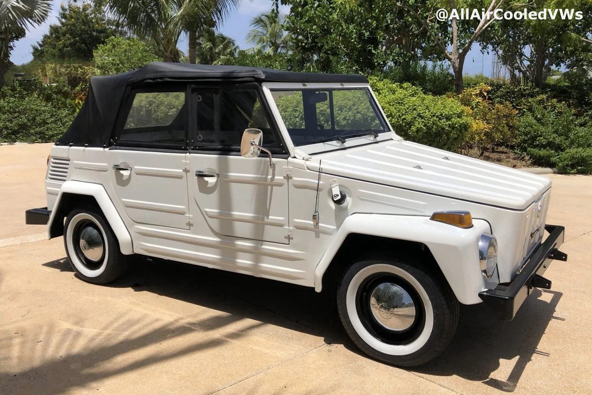 allaircooledvws's tweet photo. The ultimate box on wheels! Roof up and doors on, the VW Thing looks like a giant refrigerator heading to the beach 🏖️ #VWThing https://t.co/2UIrxPvx2f