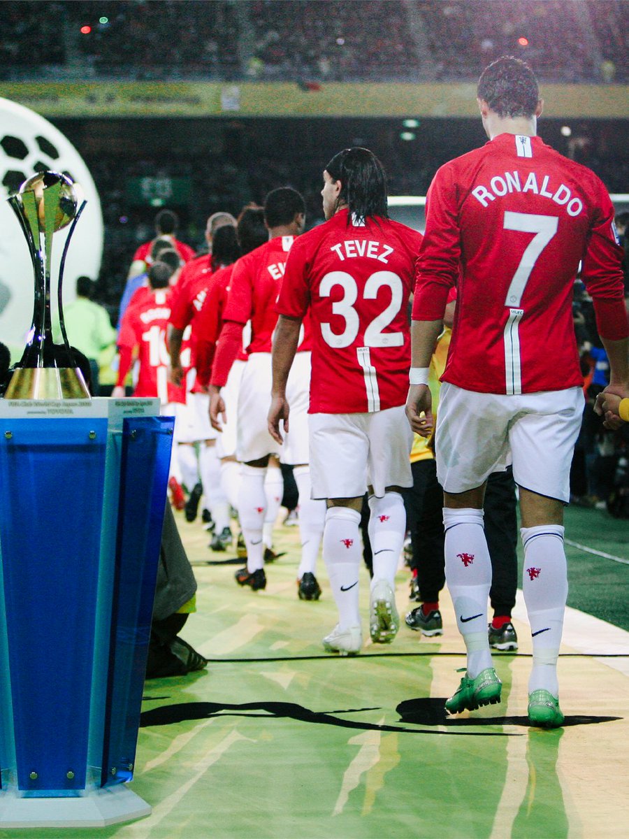 fifaworldcup_es's tweet photo. Una dupla temible. 🔴

#FIFAIntercontinentalCup https://t.co/g4tcgrcXfx