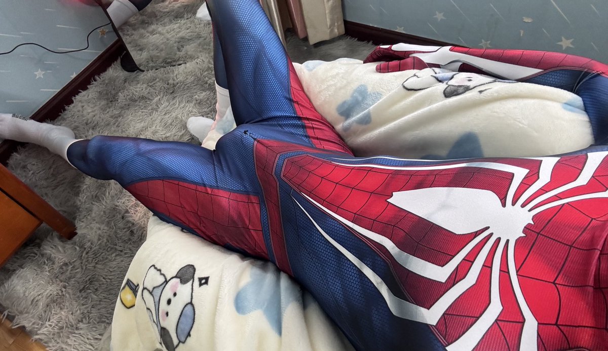 胡(新人求转推) tweet media