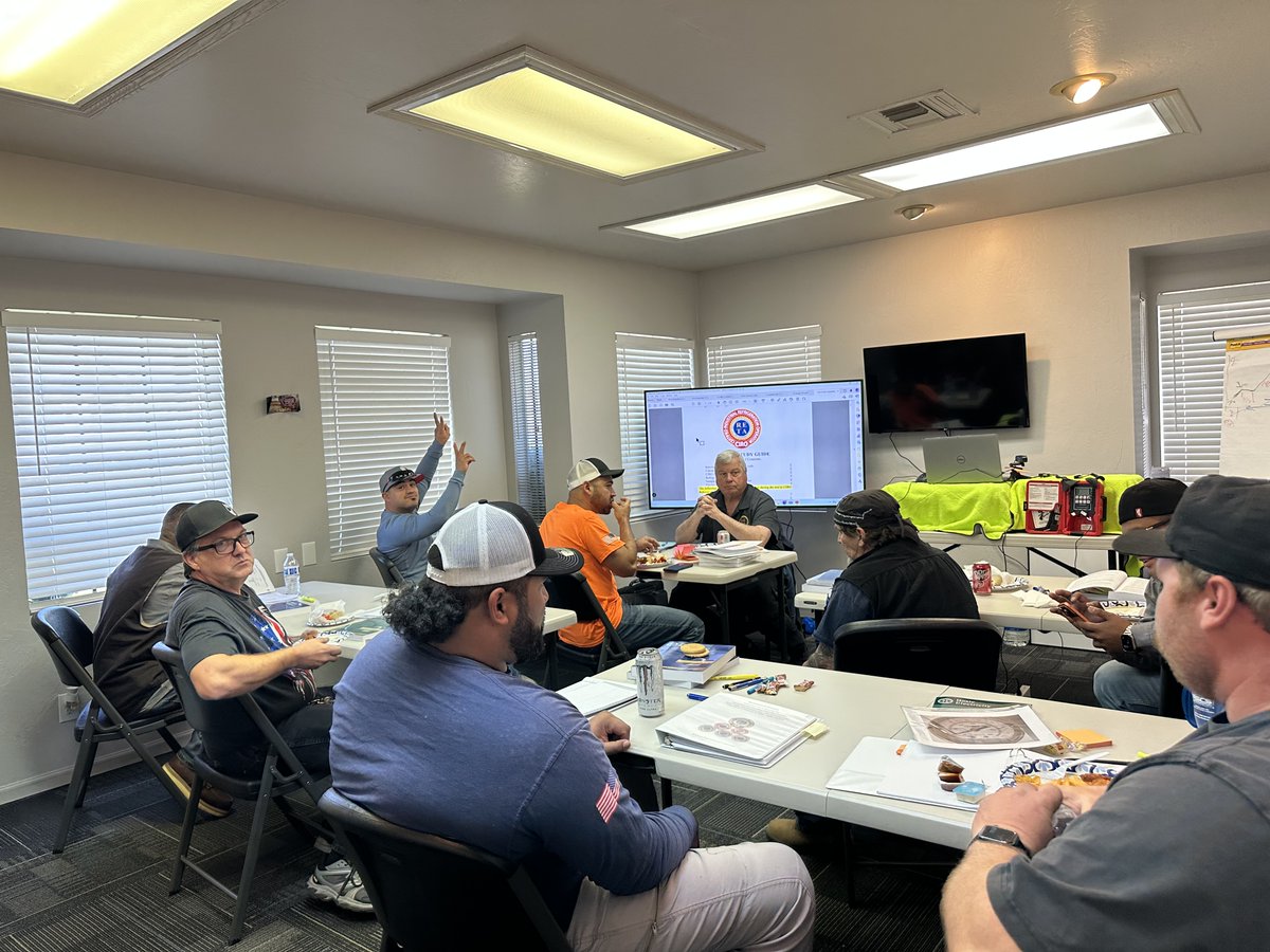 RSCSNh3's tweet photo. Investing in our people means investing in every jobsite they touch.
Today’s CIRO training is another step in building safer teams, stronger technical skills, and better outcomes for our customers.
#RSCS #CIROTraining #SafetyFirst #IndustrialRefrigeration #SkilledTrades https://t.co/jtvhOeEXgm