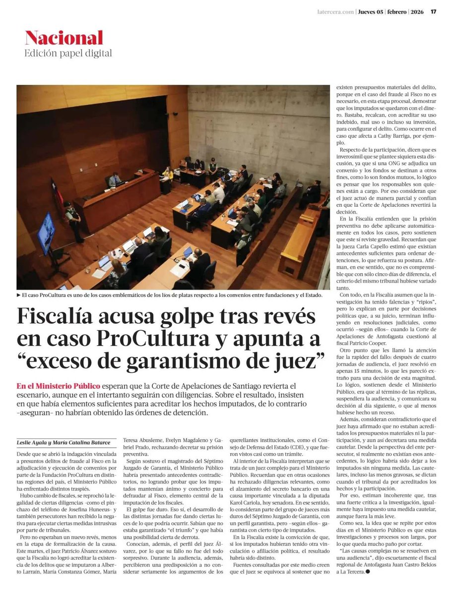 1.- La Tercera ataca otra vez:
El juez habría resuelto por su postura política... sin ninguna fuente, ningún argumento, nada...