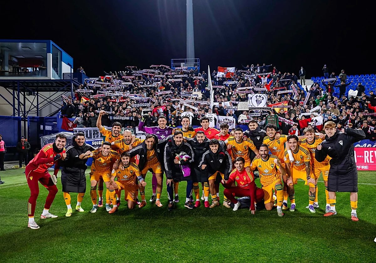 𝒀 𝒒𝒖𝒆 𝒏𝒐𝒔 𝒒𝒖𝒊𝒕𝒆𝒏 𝒍𝒐 𝒃𝒂𝒊𝒍𝒂𝒐