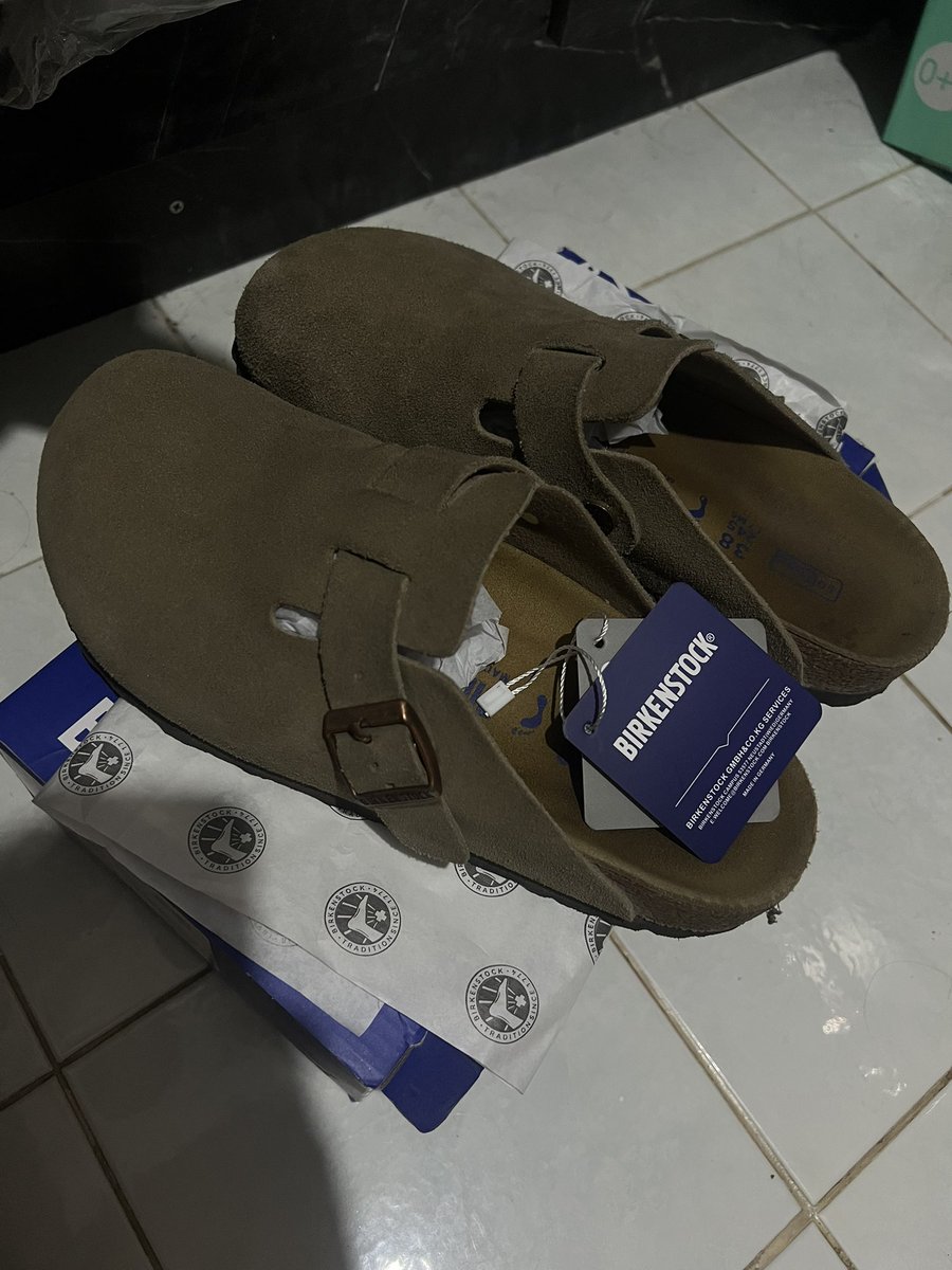 ซื้อเถอะวิ tweet media