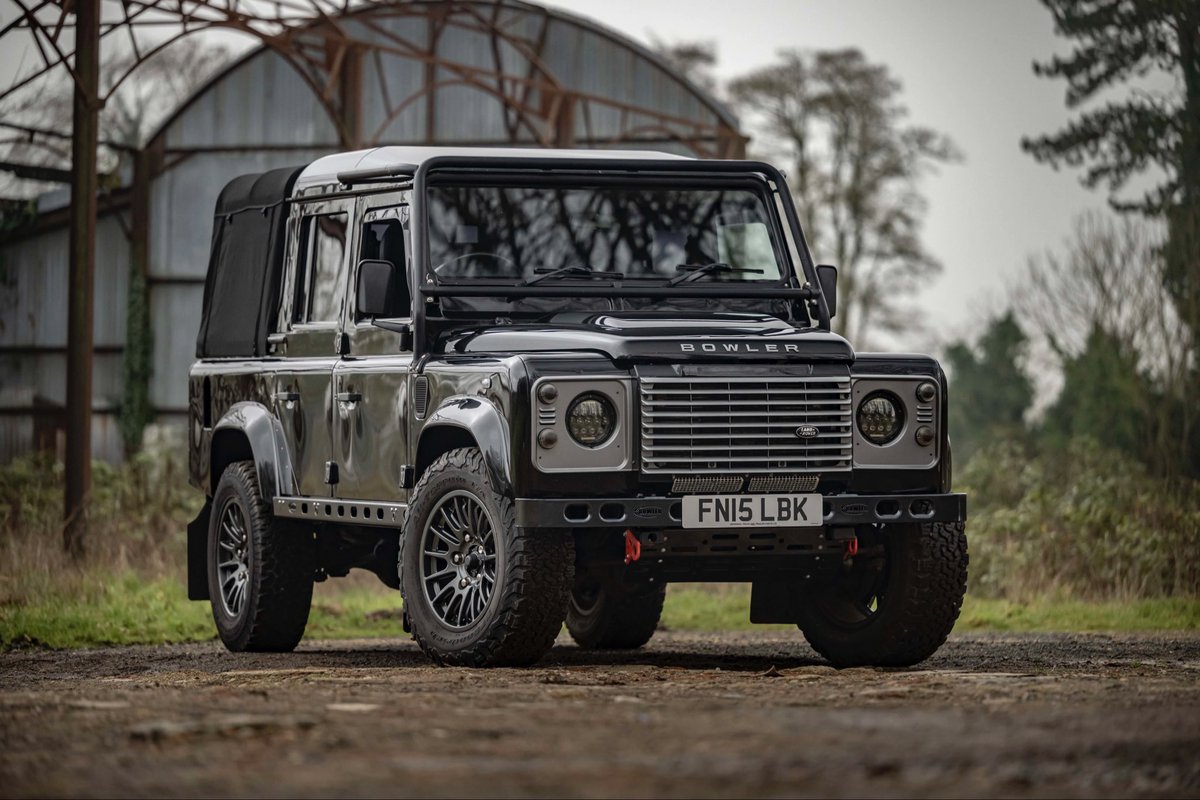 _THE_MARKET_'s tweet photo. ⏳ LIVE NOW | NOT your average Land Rover Defender 110.

 Blending classic heritage with motorsport-proven upgrades. Featuring 18” alloys, JE Stage 2 remap (180bhp est.) and heavy-duty protection. 

A purposeful, modern classic Defender.   🔗 LIVE NOW | https://t.co/twpoRFjOwL https://t.co/BJWRcAlrkh