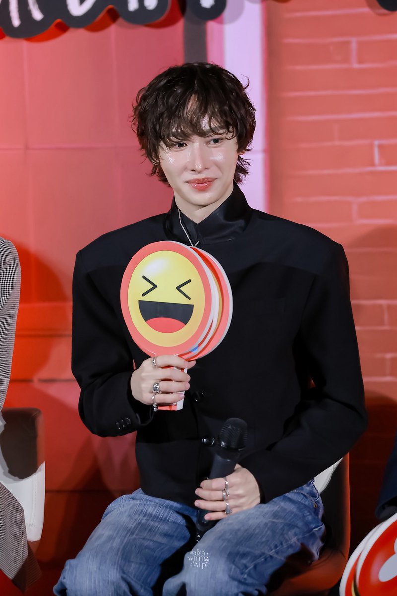 20260204

😮😆

#BurnoutSyndromeSeriesFinalEP 
#กันอรรถพันธ์ 
#GunAtthaphan