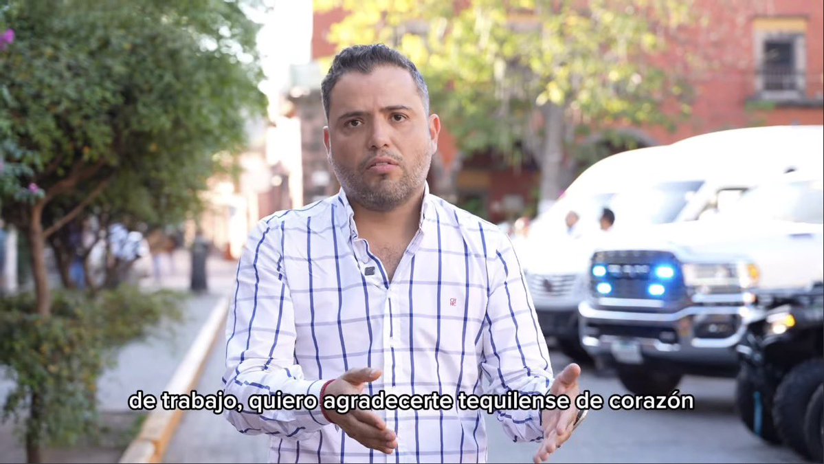 🚨 #ULTIMAHORA Diego Rivera Navarro, presidente municipal de #Tequila, #Jalisco, emanado de Morena, fue detenido en seguimiento a la Operación Enjambre. Es investigado por manejar esquemas de extorsión a empresas cerveceras y tequileras, además de estar relacionado con una célula