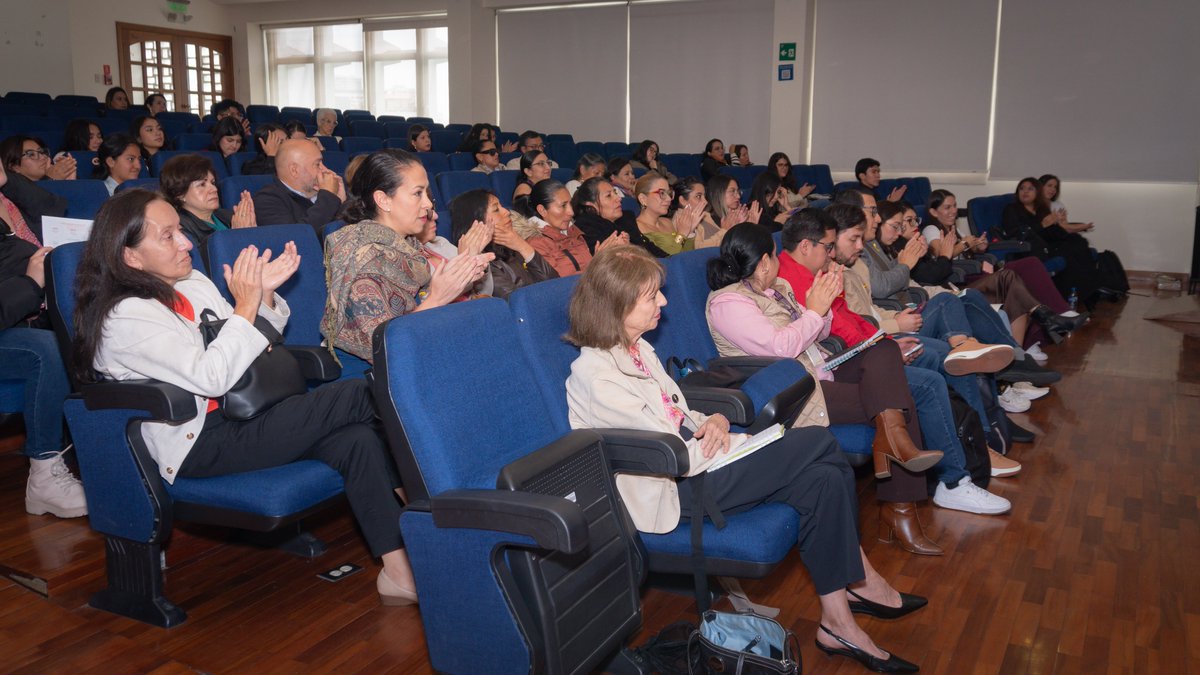 PUCE Virtual tweet media