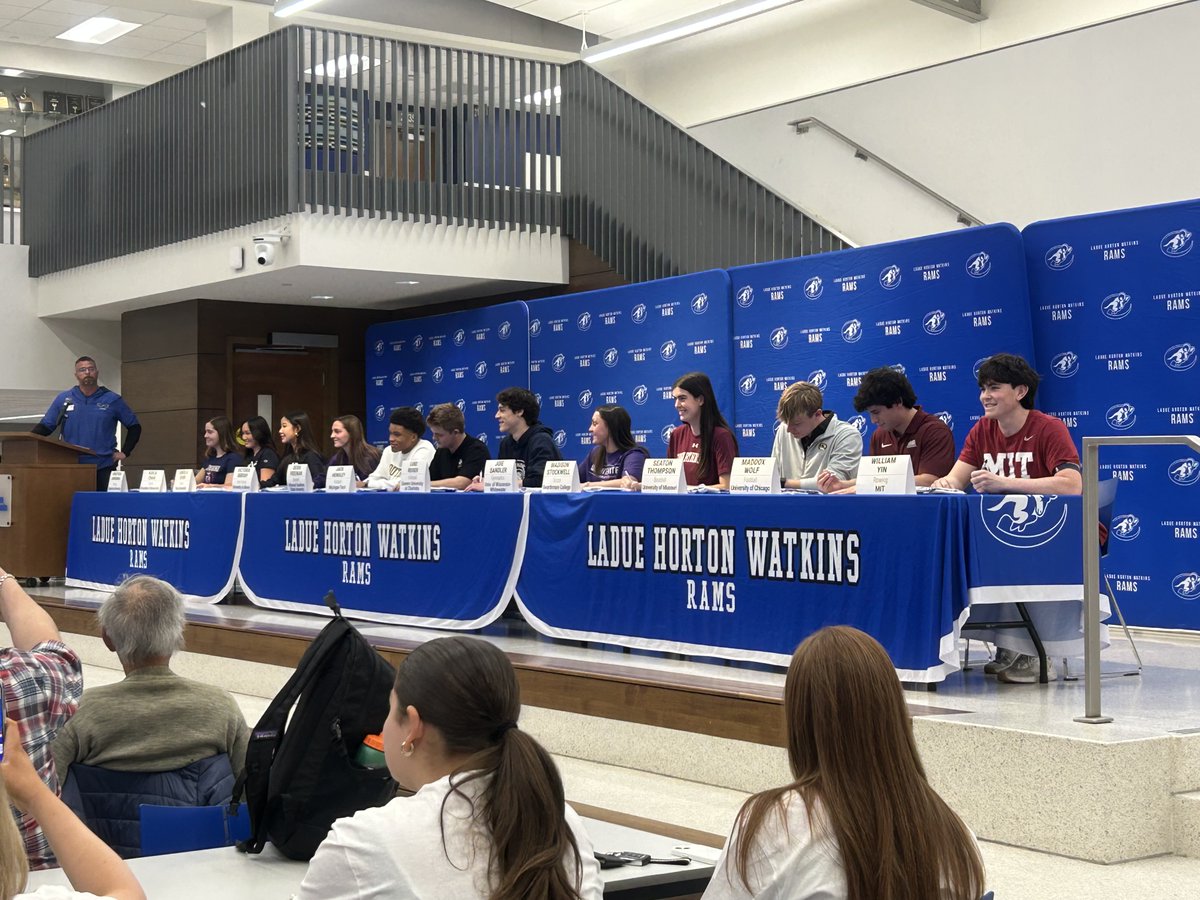 Ladue Rams Football tweet media