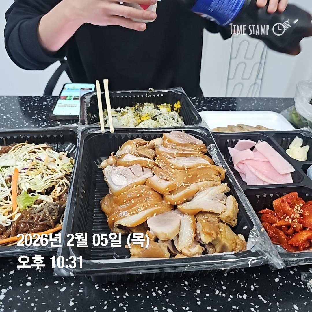 돔사미 tweet media