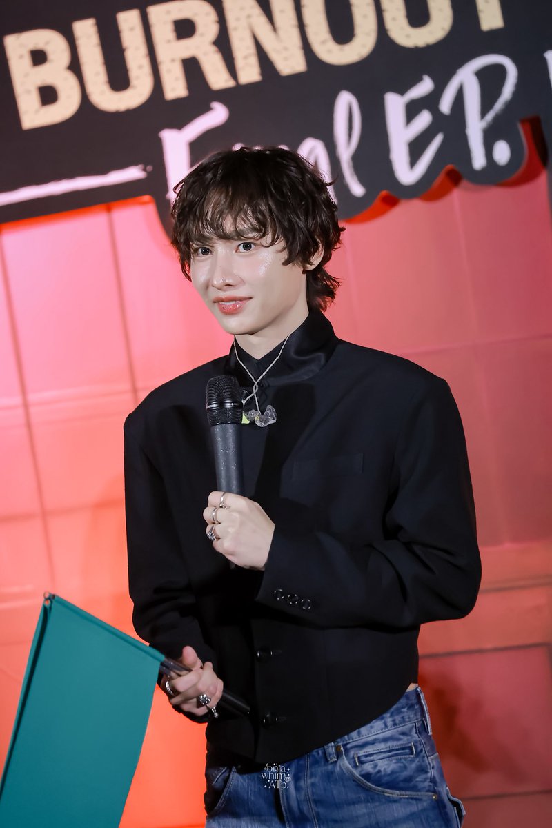 20260204

😊

#BurnoutSyndromeSeriesFinalEP 
#กันอรรถพันธ์ 
#GunAtthaphan