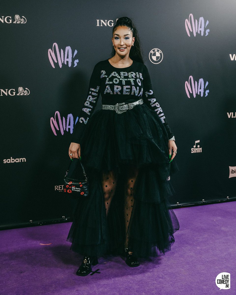 Live Comedy Belgium tweet media