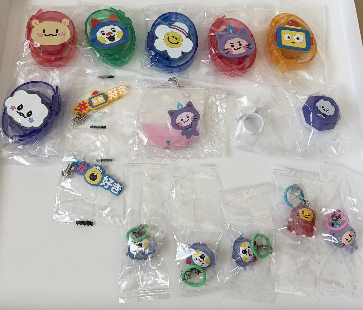 TREASURE TRUZ 交換 買取 グッズ 

譲　画像のもの

求　ジュンギュ or 買取

同種>異種ですが、なんでも検討いたしますので、お気軽にお声掛けください🍀

京セラ11日手渡し
※買取の場合メルカリ通じての郵送可
#treasure交換