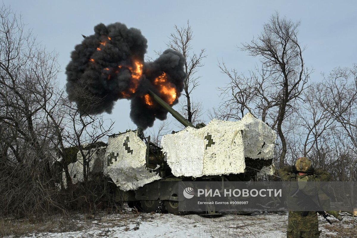 Photos of a Russian 2S44 Giatsint-K - January 2026 Source - https://t ...