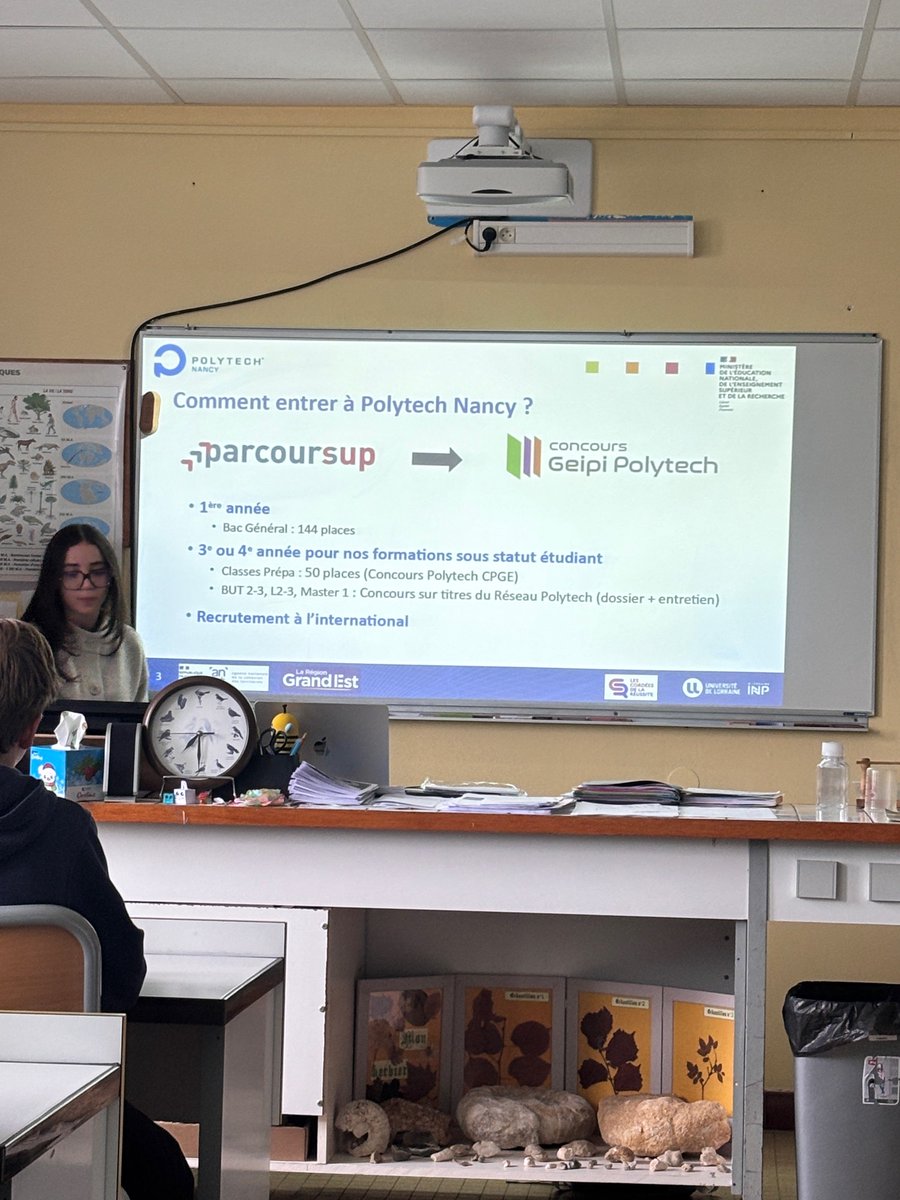 Première rencontre entre les 3 étudiantes de Polytech et nos élèves de 4°/3° encordés. Au programme, présentation des parcours individuels de chacune et de leur école, du thème retenu pour cette année : "Les énergies". Pour clôturer, des jeux "brise-glace" leur ont été proposés.