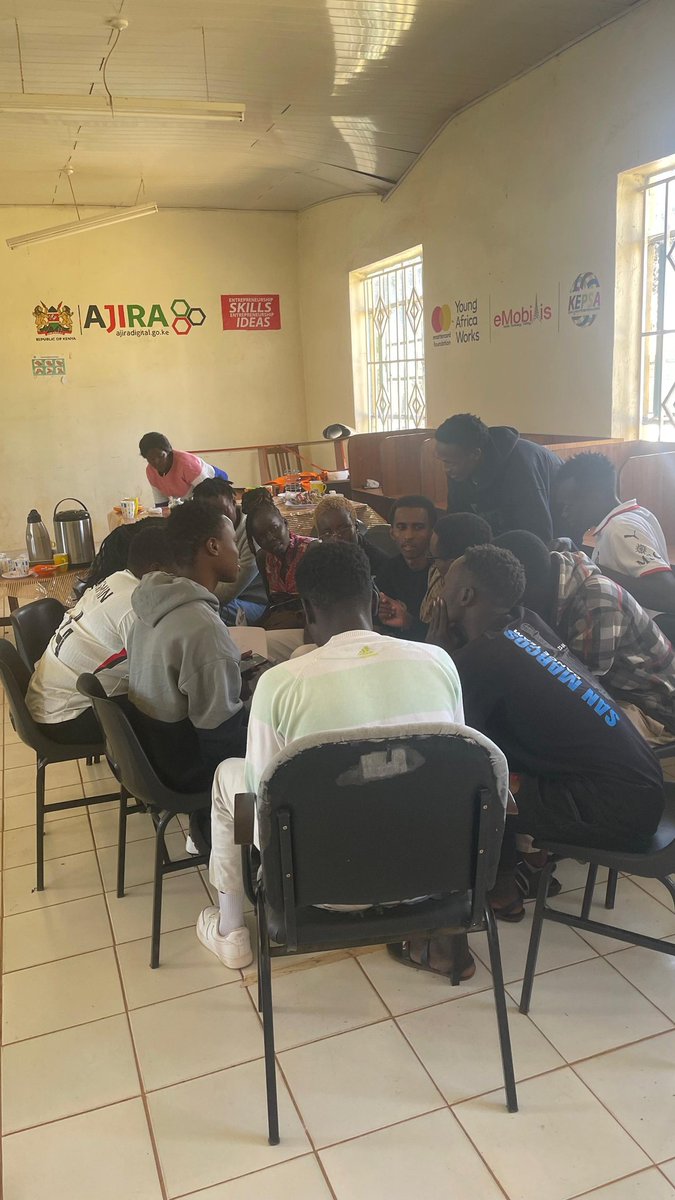 VybeAfrica254's tweet photo. Day 3 of training just concluded. Our discussions today have been on sexually transmitted infections (STIs) and drugs and substance abuse. The community Peer Educators (CPEs) have been equipped well. 
#VYBEAFRICA https://t.co/IKSIf96bJ0