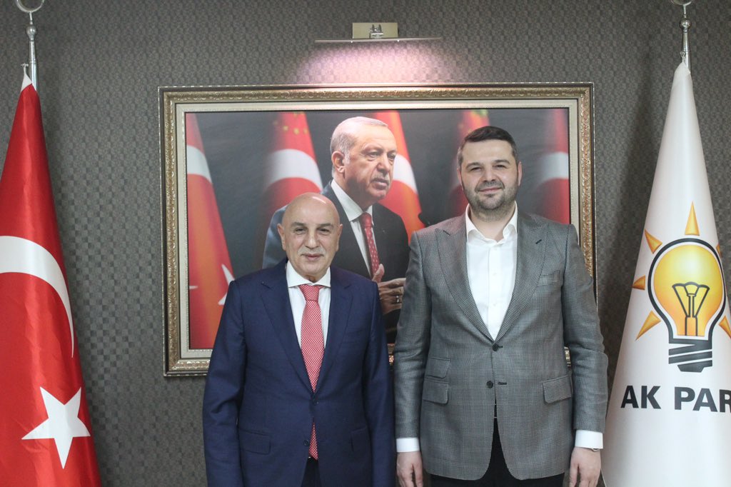 turgutaltinok06's tweet photo. AK Parti Keçiören İlçe Başkanımız Sayın Ömer Faruk İslam’a hayırlı olsun ziyaretinde bulunduk.

Yeni görevinde kendisine başarılar diliyor, Keçiören’imiz için yapacağı çalışmalarda üstün muvaffakiyetler temenni ediyoruz.

Birlik ve beraberlik içerisinde, davamıza ve Keçiören’imize hizmet etmeye devam edeceğiz.