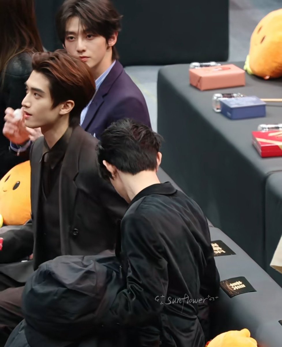 skyzzhang's tweet image. Trio red flag (zhuang xu, chu zhao, wei lin)