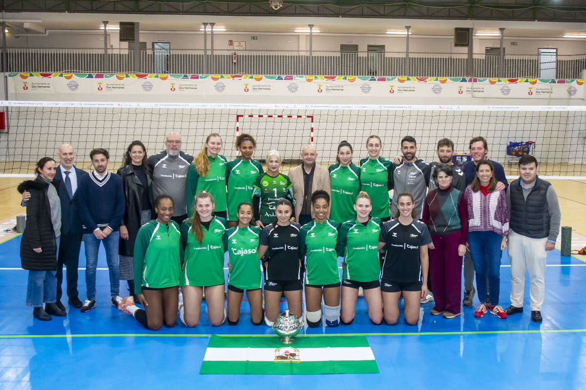 Club Voleibol Esquimo🏐💚 tweet media