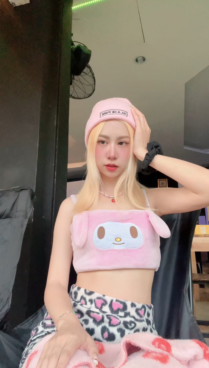 ริชชา👧🏼 tweet media