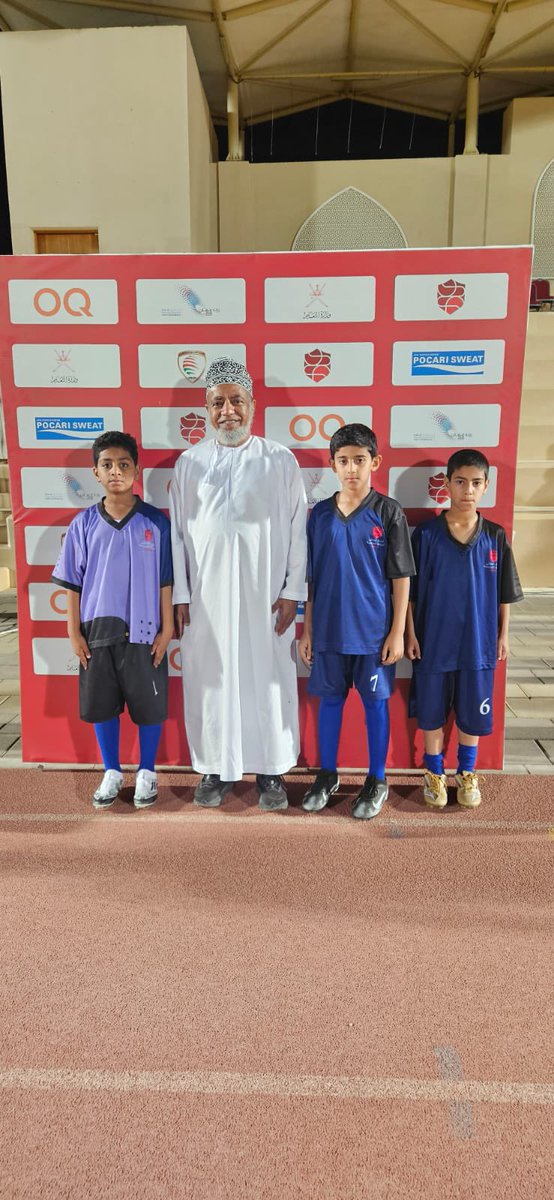 فريق العينين الرياضي tweet media