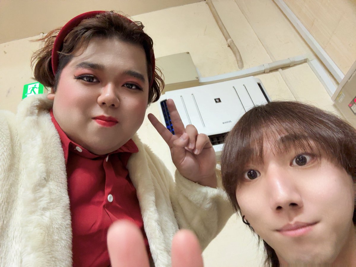 #東京ZOOM2 
未だにこれでツイートしてるの自分だけかもだけどリラックスしすぎてたから許してぇ！！

てことでみんなへの一言第2弾！