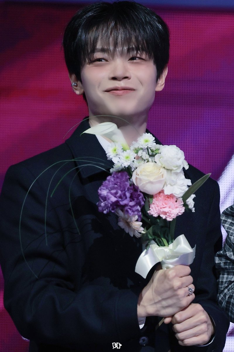 251115 #신예찬

의젓강아(• _ •)                                       팬조아강아(• ‿ •)