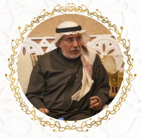 حلّةٍ تليق بالمقام، وترتقي إلى مقام الامتنان والعرفان،أجدني – وأنا أطالع مقال الكاتب المبدع الأستاذ محمد الحسيني – أمام نصٍّ يُحسن الإنصات للمكان، ويمنح الذاكرة حقّها من الضوء، حين يفتح نافذةً على كلاسيك شقراء بوصفه فعاليةً تتجاوز حدود العرض إلى معنى أعمق، حيث يلتقي التاريخ