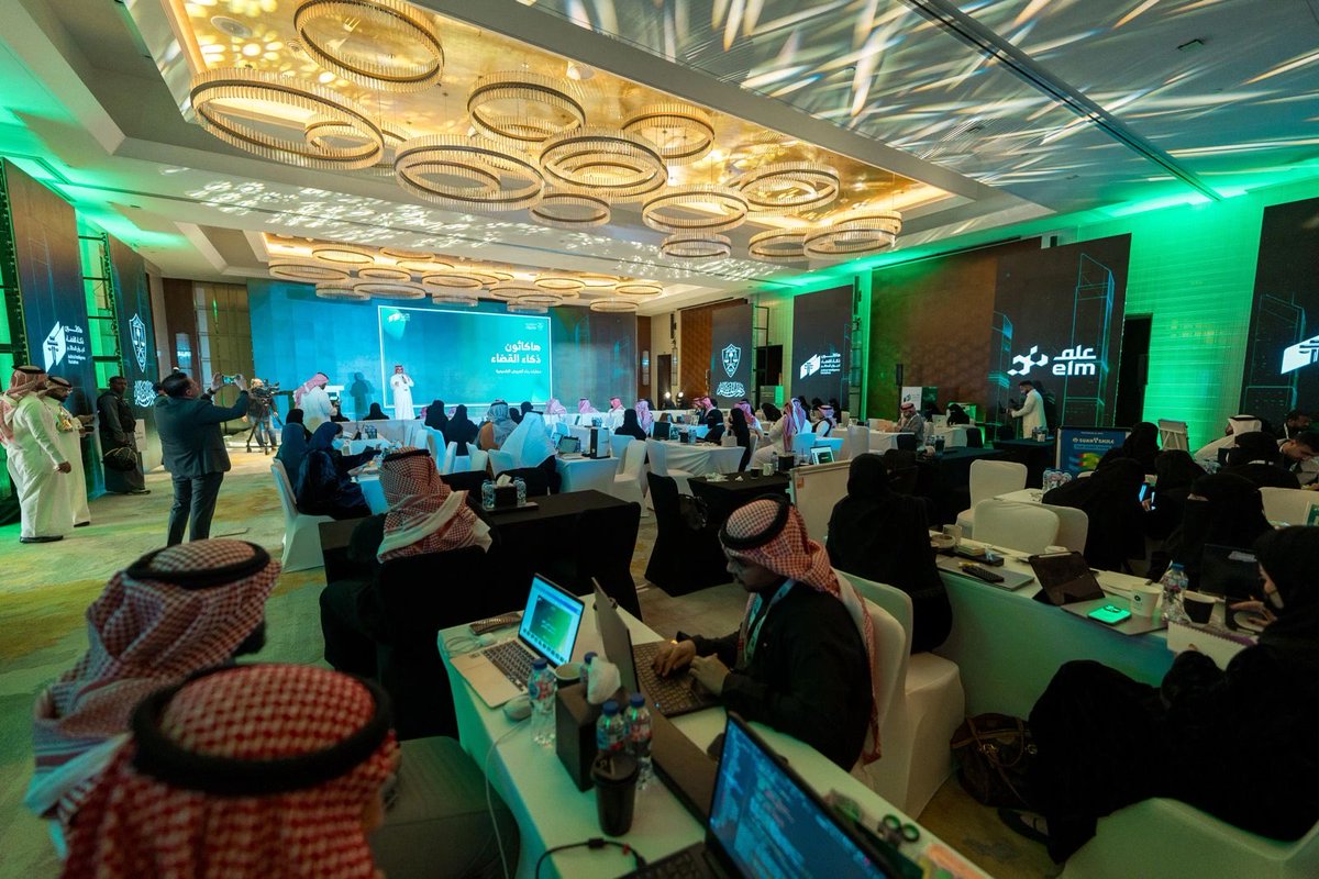 نواف | Nawaf tweet media