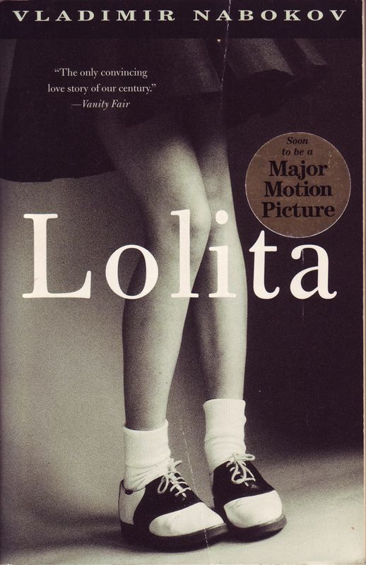 readingwjess's tweet photo. Livro: Lolita
★★★★½ + (favorito)
"Eu era uma menina em flor, e olhe o que você fez comigo. Eu devia chamar a polícia e dizer a eles que você me violou, seu velho asqueroso"

Música: Liquid Smooth, Mitski https://t.co/5Z3GAwojS6