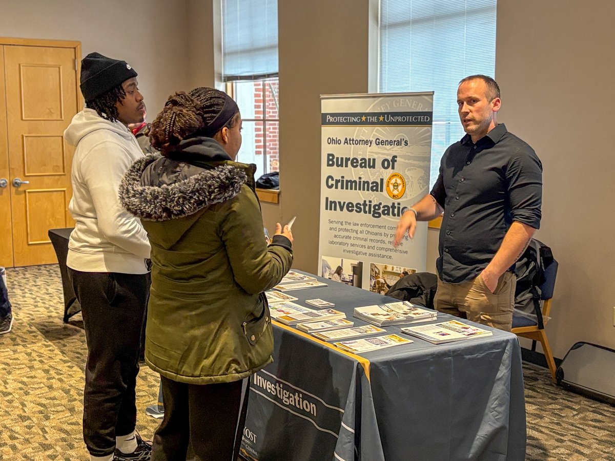 Defiance College tweet media