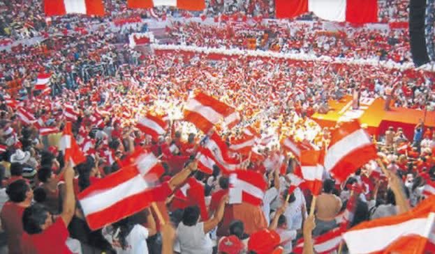 🇦🇹135 años de historia que trasciende generaciones. Hoy como siempre, como una liberal doctrinada; con 25 años de pertenecer al Glorioso Partido Liberal de Honduras, apegada a sus principios y valores, reconozco la valentía de cada uno de sus militantes; hombres y mujeres que en