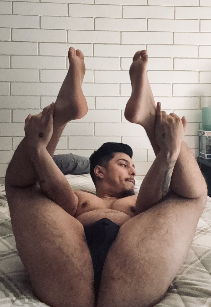 POV you catch me in your guest room like this, what would you do? 💦