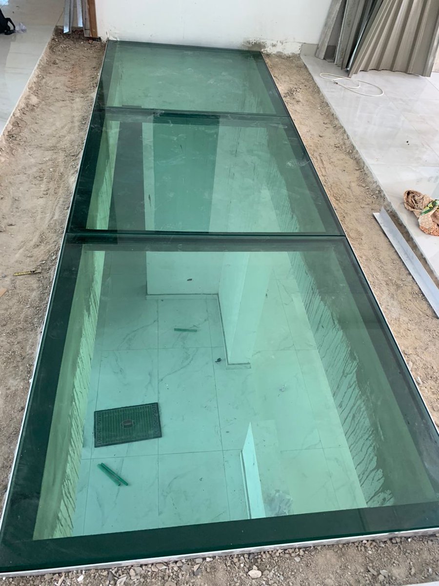 RegnantS's tweet photo. Well installed skylight 💥 https://t.co/PBYceLeFeC