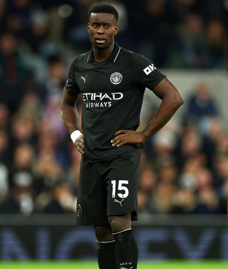 Blue Moon tweet media