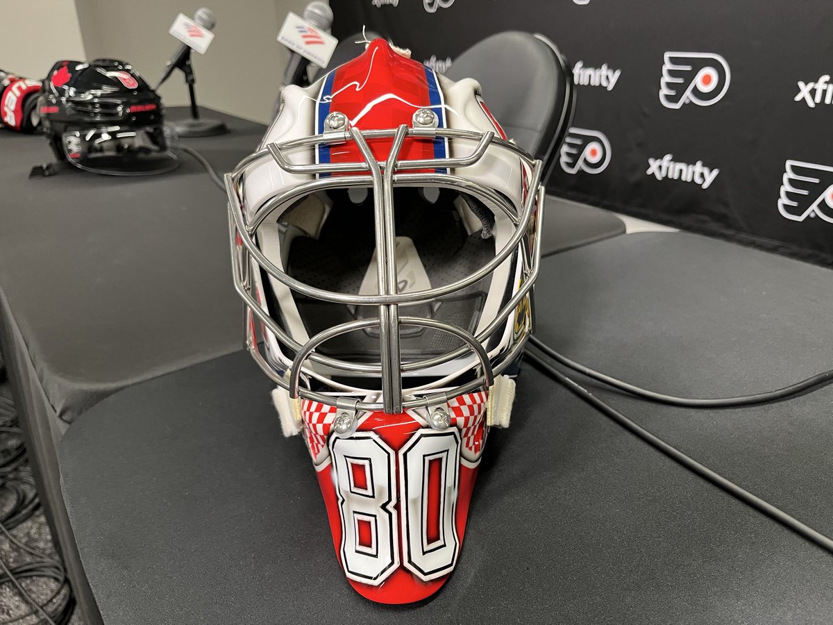 A closer look at Dan Vladar’s mask for Team Czechia.