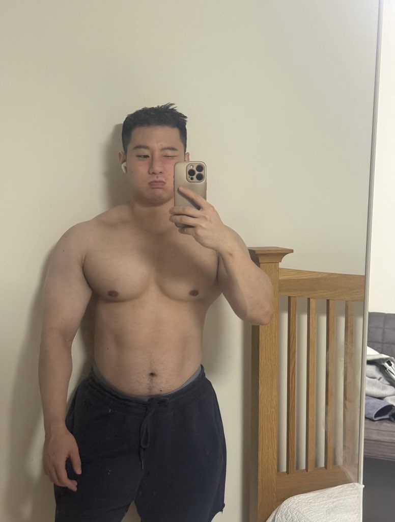 Babyjun227's tweet photo. 안아줄사람?🐻

https://t.co/Z4bjwAKGCy https://t.co/YlwmVaOh0T