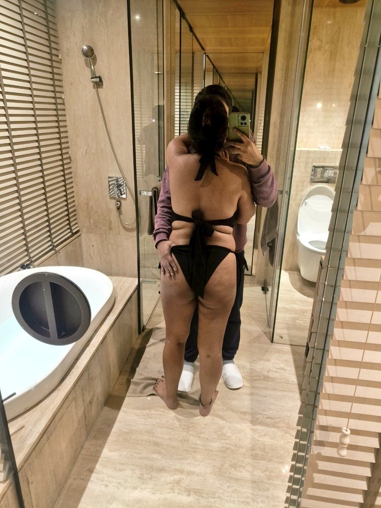 Best pose when he holds me...