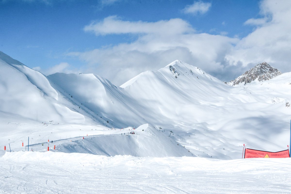 Montgenevre's tweet photo. Qui nous rejoint pour les vacances ? ⛷️❄️

📸 : Régis Labaune

#Montgenèvre #MyMontgenèvre #MontgenèvreExpérience https://t.co/DnttorgDEU