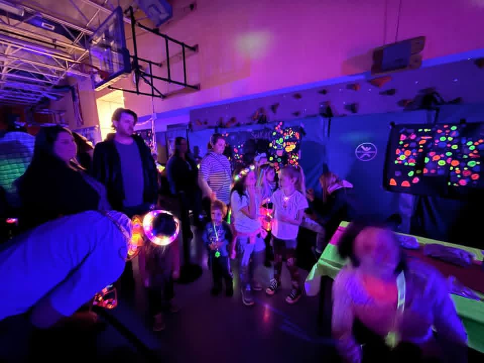 Round Elementary tweet media