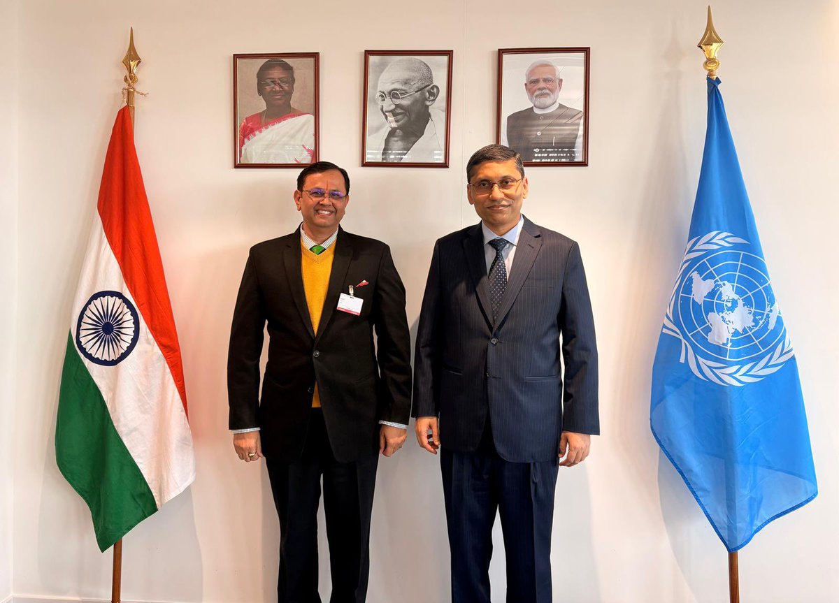 IndiaUNGeneva's tweet photo. Dr. Unnat Pandit @cgpdtm_india chaired the 33rd @WIPO #PCT Committee of Technical Cooperation Meeting, highlighting 🇮🇳's leadership and strong contribution to global IP cooperation.
@MEAIndia @IndianDiplomacy
@DPIITGoI #IPIndia https://t.co/UiKM66ksVm