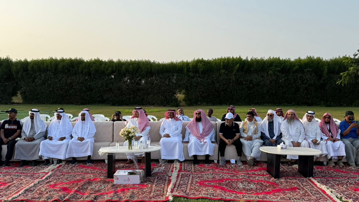 AFAGYOUTHAS's tweet image. شاركت جمعية آفاق الشبابية في برنامج #امشِ_من_أجل_صحتك بالتعاون مع جمعية المتقاعدين، وبحضور سعادة محافظ محافظة ضمد أ. عبدالرحمن الهزاني، دعمًا للمبادرات الصحية المجتمعية.

#جمعية_آفاق_الشبابية #محافظة_ضمد #صحة_المجتمع