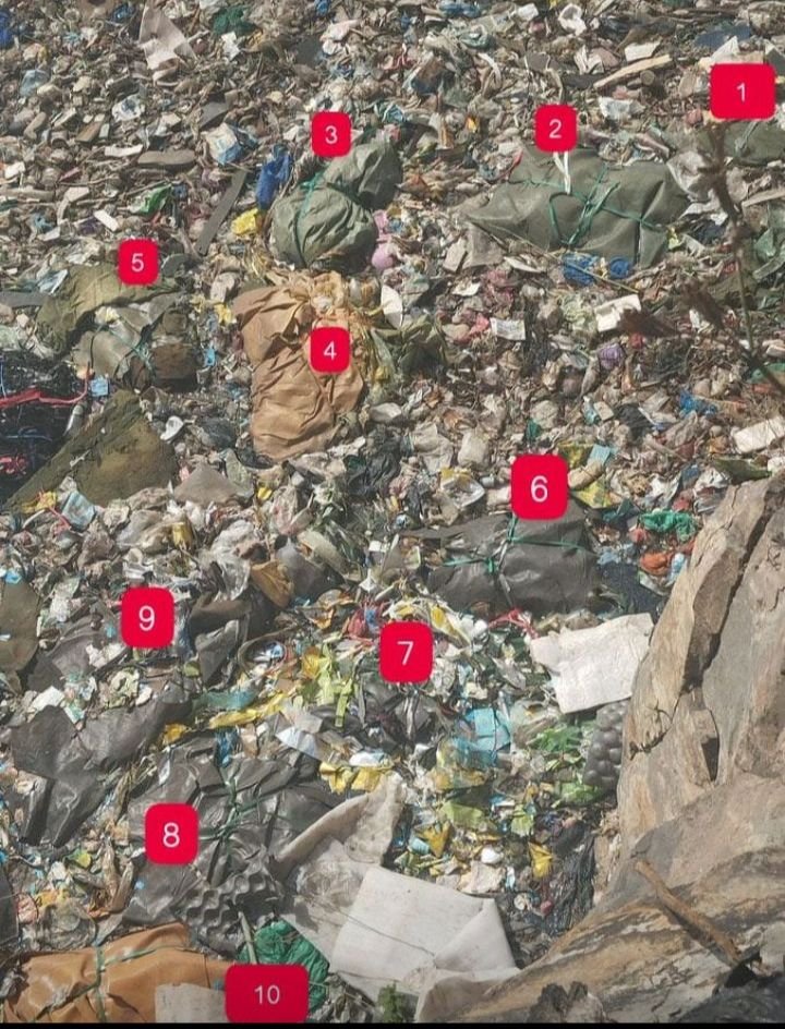 jazielnjiriri's tweet photo. Lest you forget. 
All the marked bags contained bodies of innocent Kenyans who were peacefully asking for a deduction on taxes. 
#SisiSioKuku https://t.co/jQ2kcxqM3e