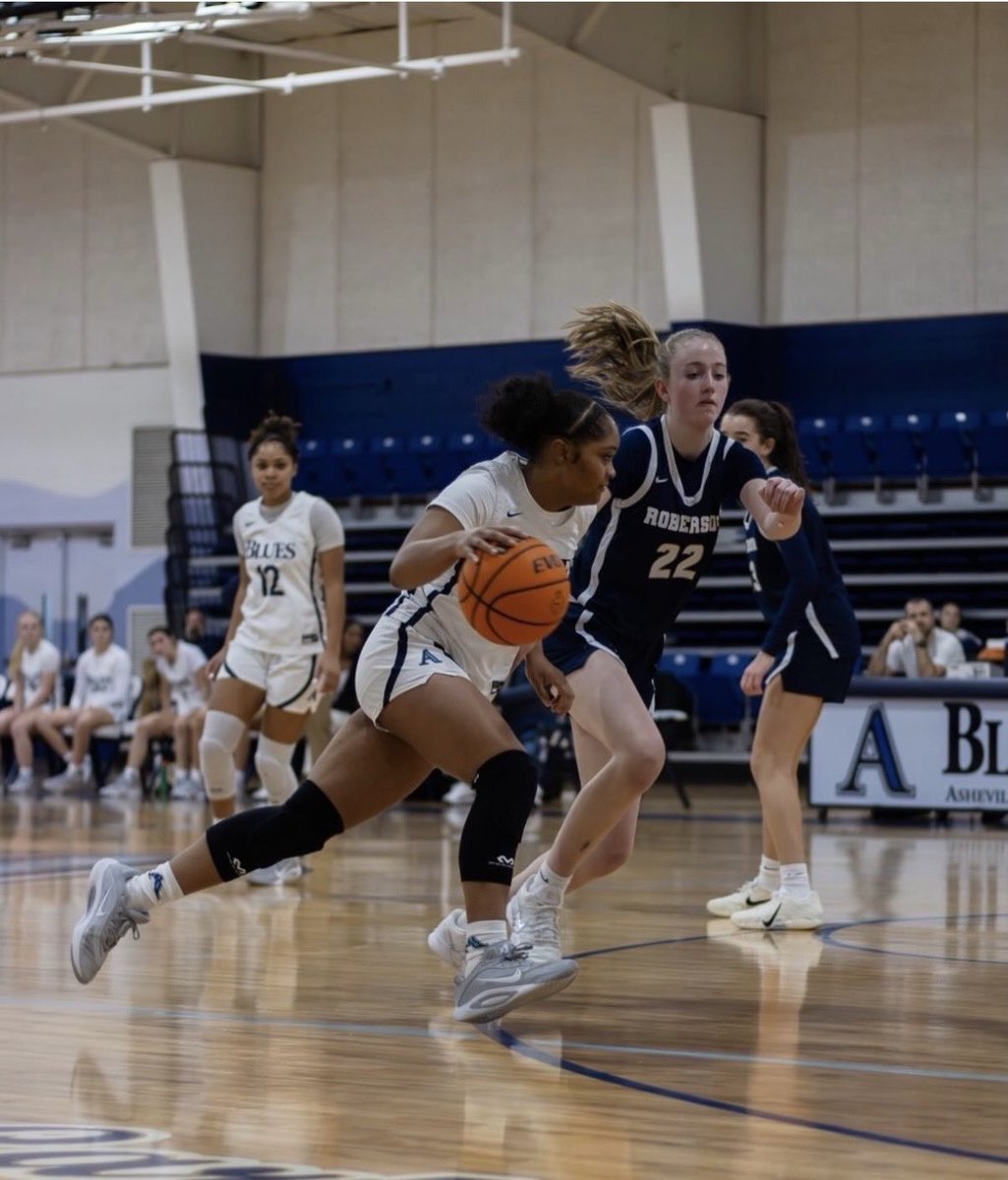 Asheville School Girls Basketball tweet media
