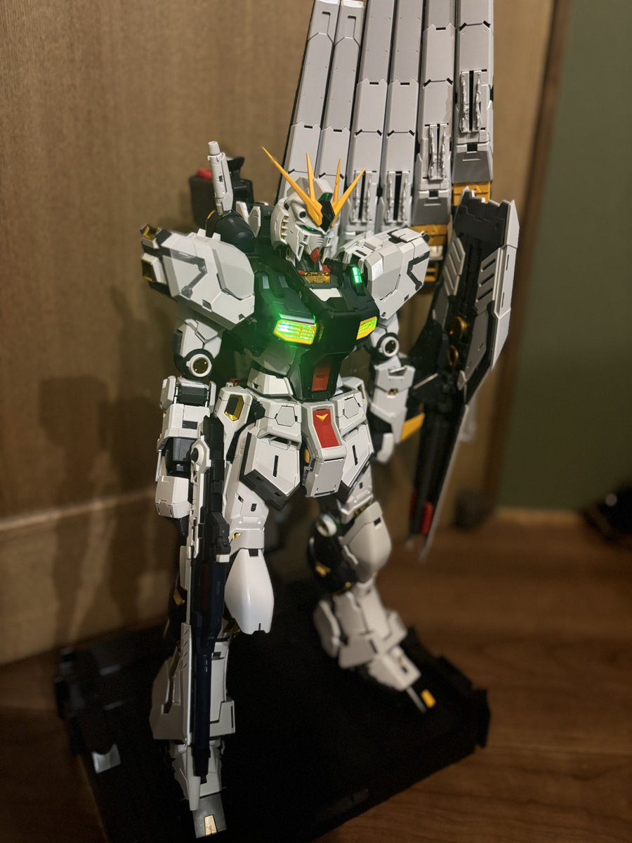 PGU νガンダム素組み完成しました！νガンダムが最推し機体なので