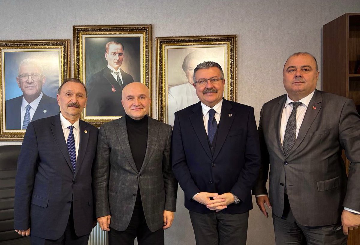 Genel Merkezimizde, Merzifon Belediye Başkanı Alp Kargı, Belediye Başkan Yardımcısı Mustafa Atak ve kıymetli dostum Davut Çapkulaç’ı ağırlamaktan memnuniyet duyduk.

Samimi sohbetleri ve nazik ziyaretleri için teşekkür ediyorum.