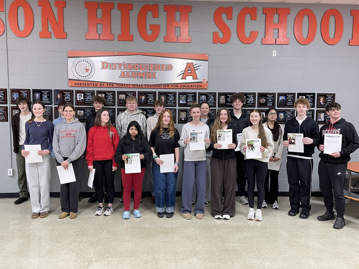 AndersonRaptors's tweet photo. CONGRATULATIONS to our OUTSTANDING 2nd Quarter Rep the A honorees!!! These Raptors repped the school motto of Be Real. Be Kind. Be Better. Thank you @KatieColonel for organizing! #AHSisFAMILY @FHSchools https://t.co/KwRrx0JTX5