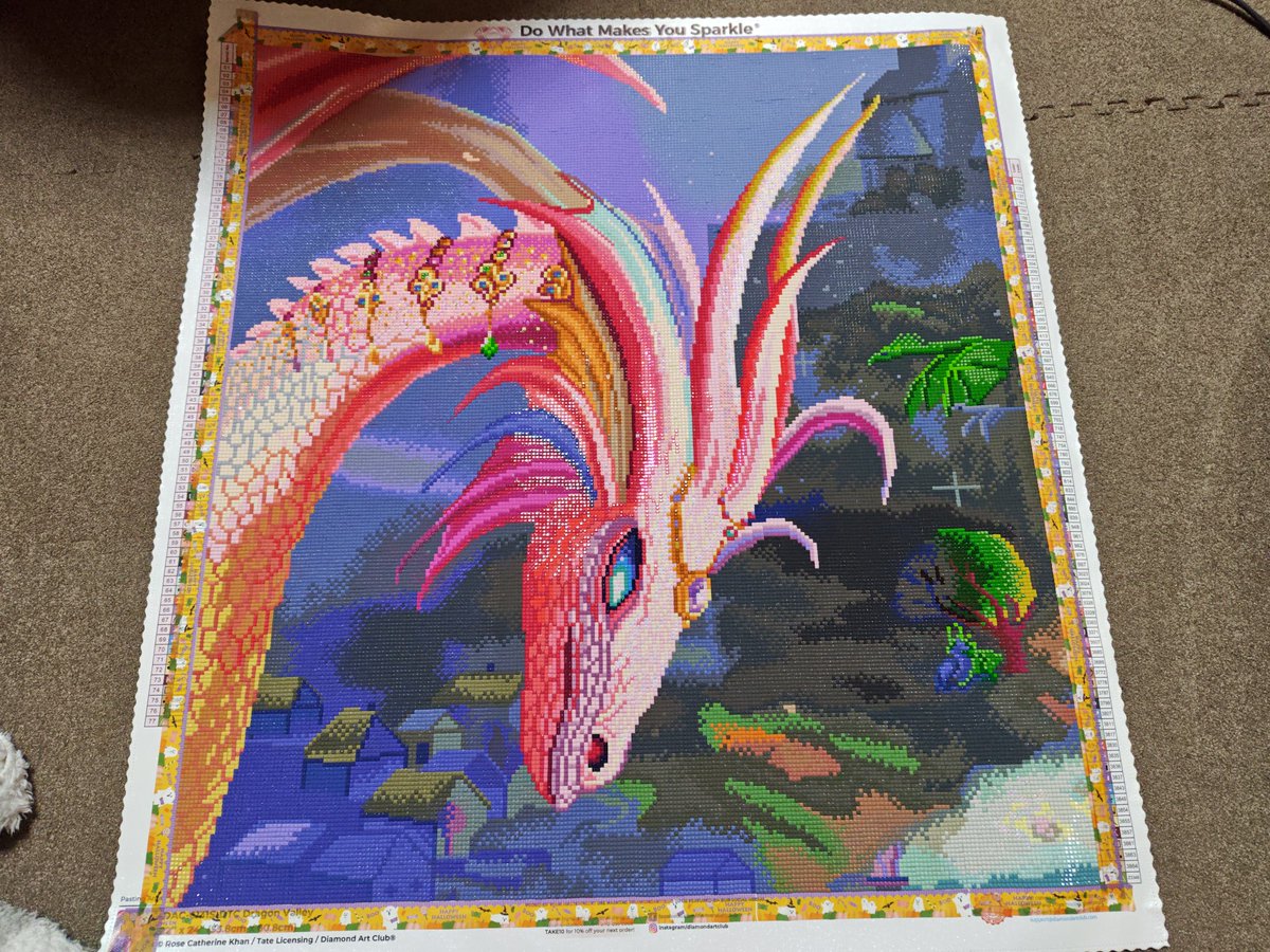 ダイヤモンドアート40作品目やっと完成！ 苦戦した！ 調べたら約4ヶ月
